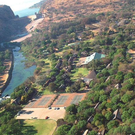 Mount Amanzi Hotel Kosmos Exterior photo