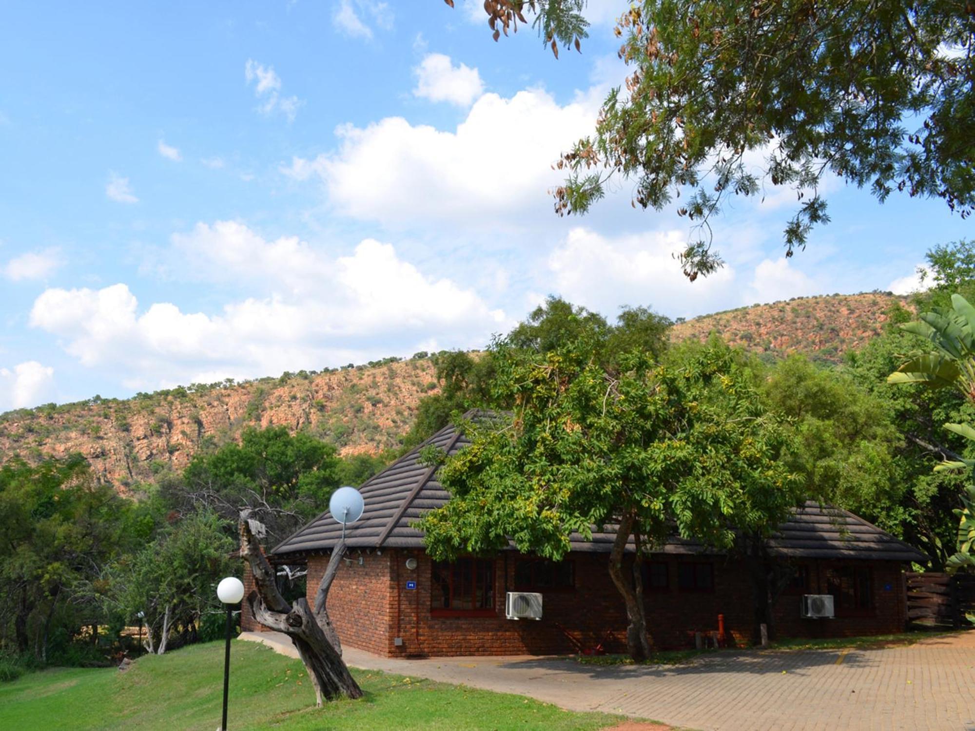 Mount Amanzi Hotel Kosmos Exterior photo